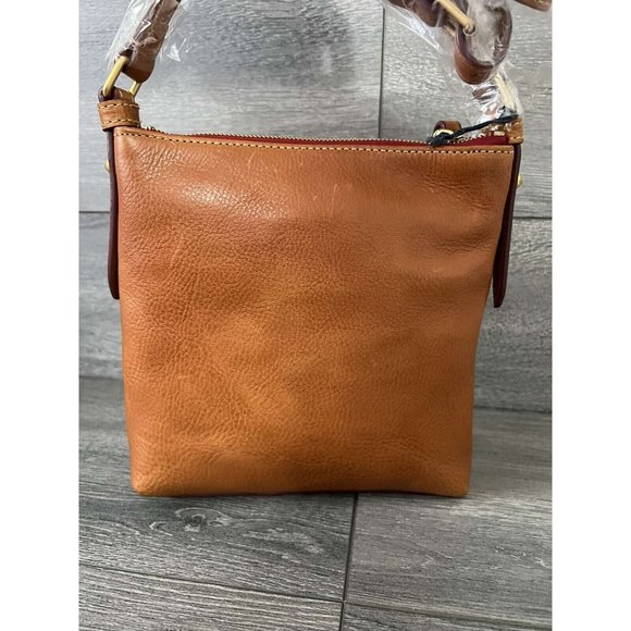 Dooney & Bourke Tan Crossbody Bag never used. Tag was removed - Picture 3 of 4
